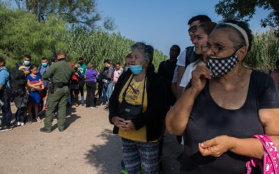Abuelos por los caminos del río
